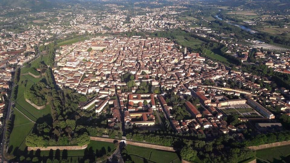 1 Lucca